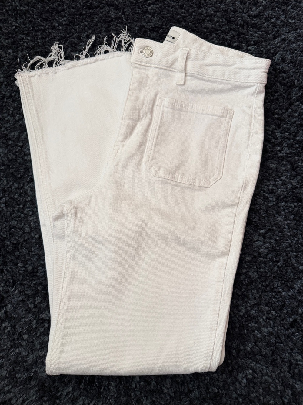 ZARA White Women's High-Rise Frayed Hem Jeans